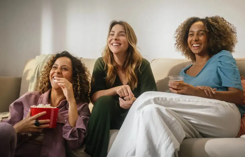 EUTELSAT Y RECORD RENOVARON SU ALIANZA PARA FORTALECER LA DISTRIBUCIÓN DE TELEVISIÓN DIGITAL EN TODO BRASIL